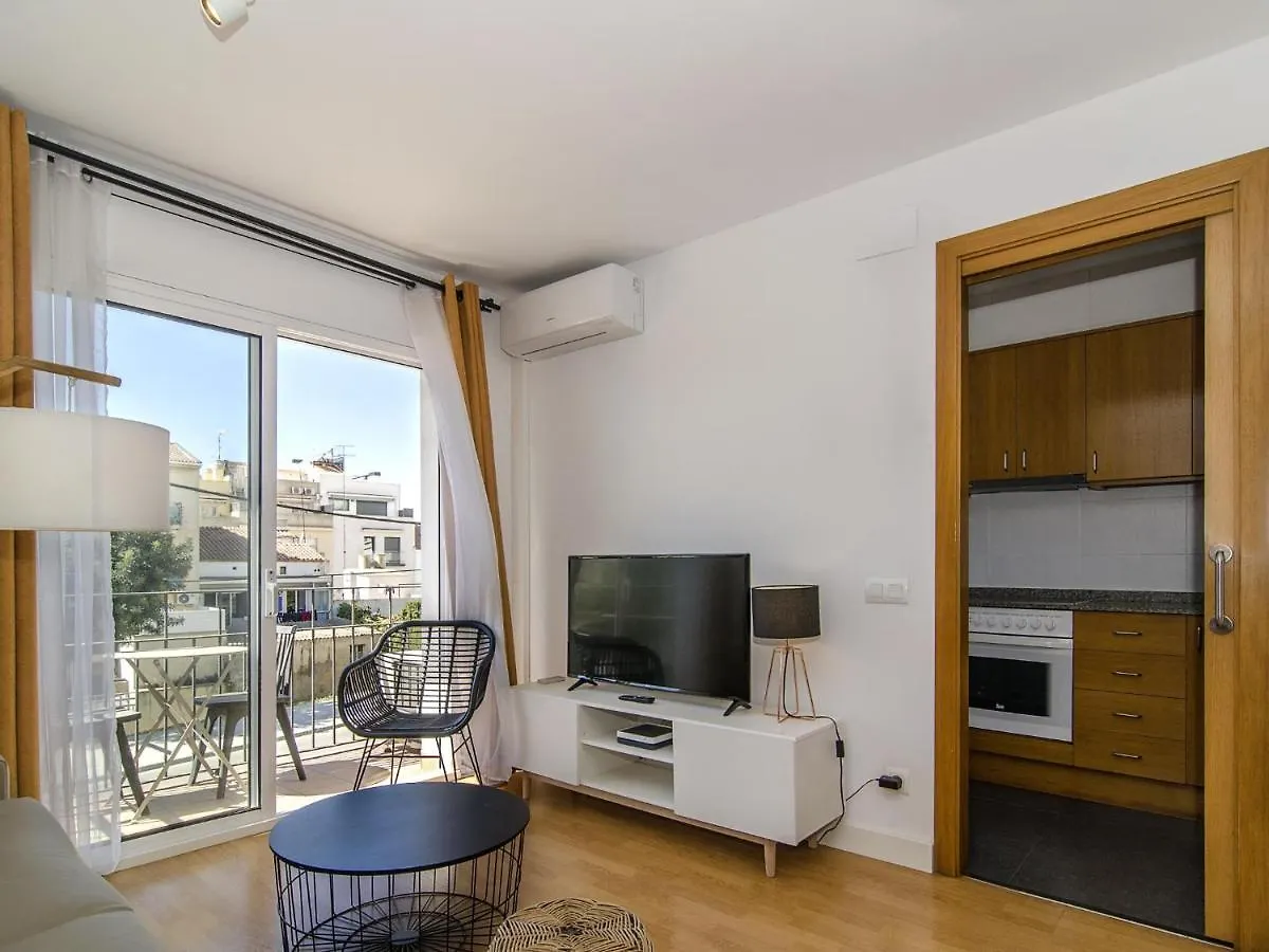 Sitges Spaces Terrace Apartment- 1 Bedroom, 1Bathroom, Huge Terrace アパート
